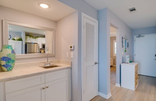 Fort Morgan Condo | Attention Snowbirds: 2 Bedroom Gulf View Condo at a Gulf Shores Resort