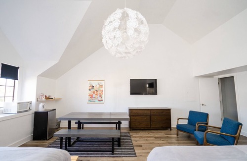 Solvang Hotel | Atterdag Inn