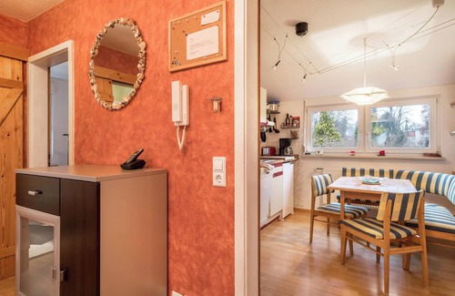 Aschach Apartment | Attic Apartment "Tasoli" with Mountain View & Balcony