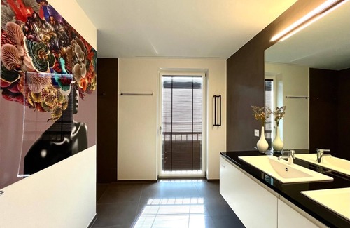 Meilen District Apartment | Attic maisonette on the Gold Coast in Zurich