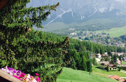Cortina d'Ampezzo Apartment | ATTIC OVERVIEW 5 minutes from the center of Cortina
