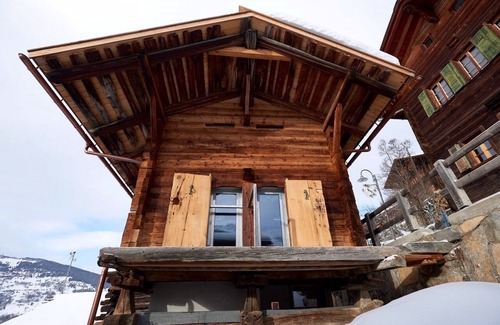 Mase House | ATTIC VALAISAN TYPICAL