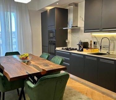 San Jacopino Apartment | Attico di lusso elegante e moderno