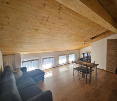 Giubiasco Apartment | Attico Essebi