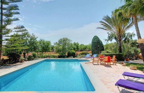 Felanitx Villa | Attractive 2-Bedroom Villa, Private Pool, Superb BBQ Area & Pretty Gardens just 750m to Cala Sa Nau