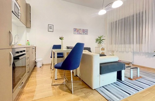 Old Town Apartment | Attractive apartment in the very center of the city with free parking