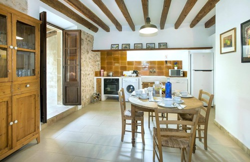 Pollensa Villa | Attractive Countryside Retreat, Idyllic Location, Superb Views, A/C, Private Pool close to Pollenca
