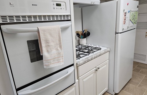 Thousand Palms House | Attractive home in a 55+ community, perfect for winter or summer