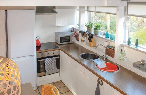 Warmenhuizen House | Attractive vacation home for four people in the vacation park Het Geestmerambacht, only 7 km from th