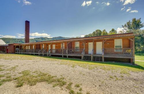 Briceville Apartment | ATV Trail Access Mountain-View Briceville Studio!