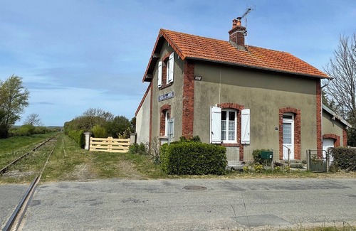 St-Georges-de-la-Riviere House | Atypical vacation in a small Cotentin railway station