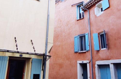 Maraussan Apartment | Atypical 90 m2 duplex between sea and mountain