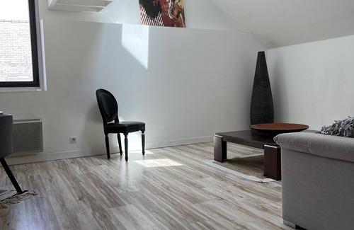 Guerande Apartment | Atypical duplex apartment with all comforts 100 m from the ramparts in a quiet location