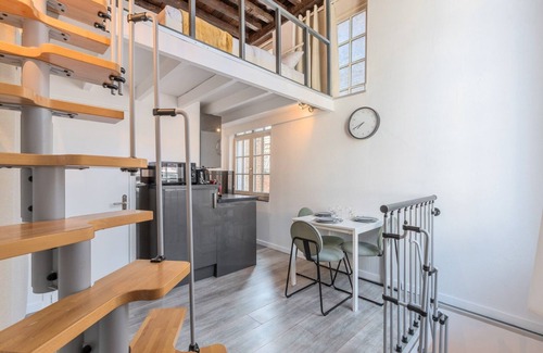 Old Lille Apartment | Atypical triplex, near Grand Place with terrace