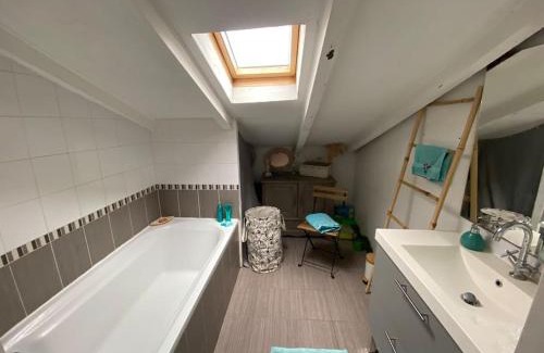 Lepante Quarter Apartment | Atypique appart plein centre