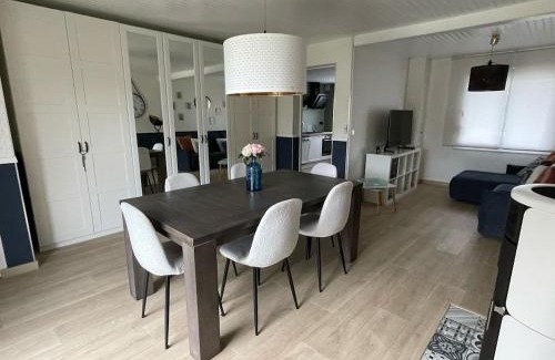 Saint-Lo House | Au Bord de L'Ô
