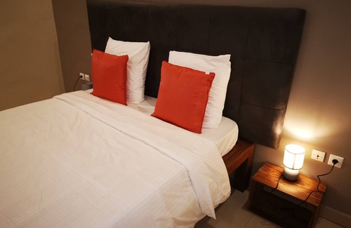 Bamako Hotel | Au Bord De L'Eau