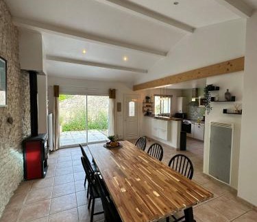 Saint-Sulpice-de-Royan House | Au bout de l'impasse