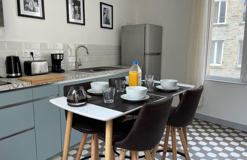 Cherbourg-en-Cotentin House | Au Cœur du Centre-ville