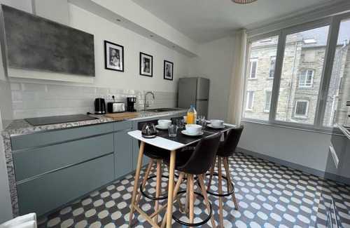 Cherbourg-en-Cotentin House | Au Cœur du Centre-ville