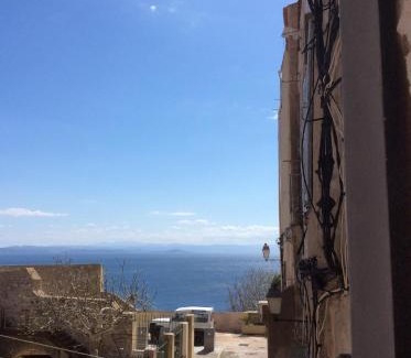 Bonifacio Apartment | Au cœur de la cité médiévale avec petite vue mer