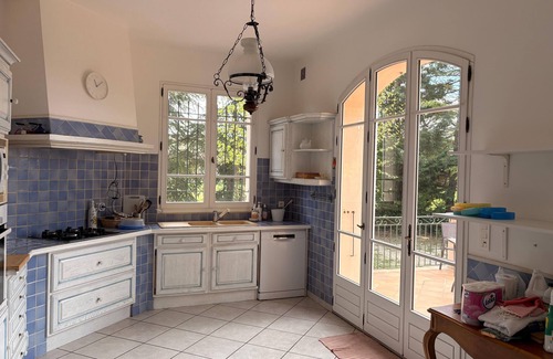 Oraison House | Au Cœur de la Provence Superbe Maison de 230m2jardin 2500m2 Jacuzzi11 Couchages
