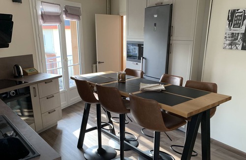 Lisieux Apartment | Au Cœur de Lisieux 83 m2 et vue sur la Basilique