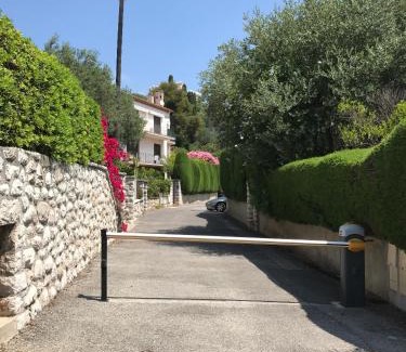 Saint-Jean-Cap-Ferrat Apartment | Au cœur de St Jean Cap Ferrat
