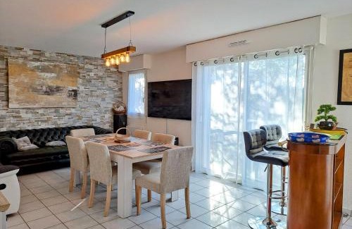 Pornichet Apartment | Au calme, centre ville, draps, wifi