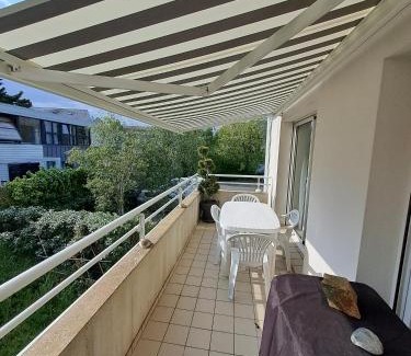 Pornichet Apartment | Au calme, centre ville, draps, wifi