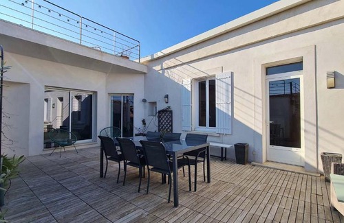 Chateauneuf-du-Pape Apartment | Au Carpe Diem