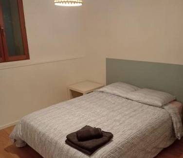 La Crau Apartment | au centre de la Moutonne