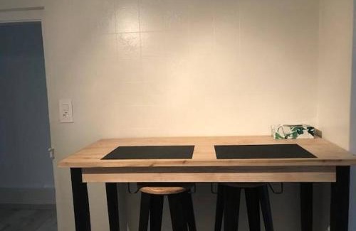 Porrentruy Apartment | Au clair de la Lune - jusqu'à 4 personnes, centre historique