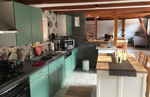 Barr Apartment | Au-Dessus des Toits plein centre avec vue sur les vignes