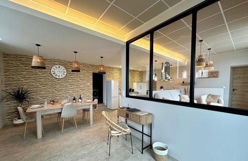 Gray Apartment | "Au Gray des flots" riverside apartment Pets welcome