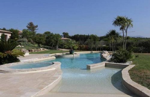 Mougins Bed & Breakfast | "AU HAVRE DE PAIX" 5 étoiles Prestige jacuzzi, hammam, sauna, PISCINE chauffée Mougins Cannes Grasse
