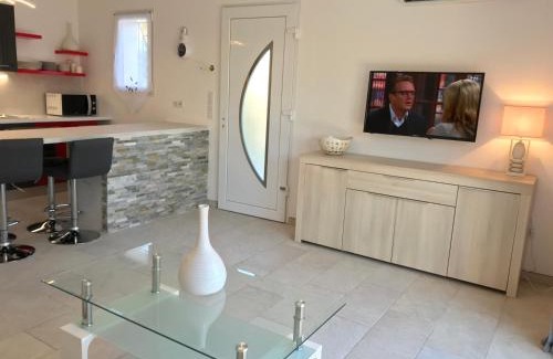 Mougins Bed & Breakfast | "AU HAVRE DE PAIX" 5 étoiles Prestige jacuzzi, hammam, sauna, PISCINE chauffée Mougins Cannes Grasse