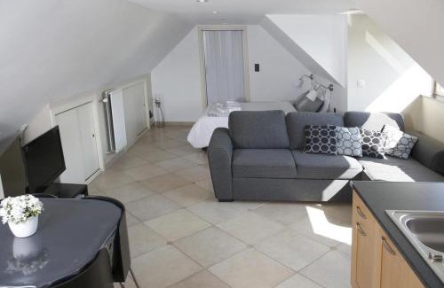 Pecq House | Au Jardin du Trieu