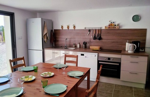 Montsegur-sur-Lauzon House | Au Jas Family gîte in Drôme provençale