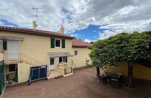 Vinzelles House | Au Lavoir