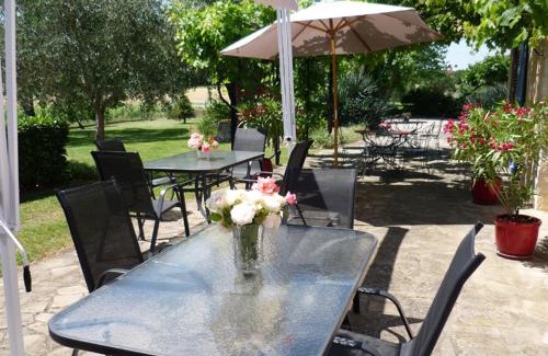 Senouillac Bed & Breakfast | Au Mas du Soleil