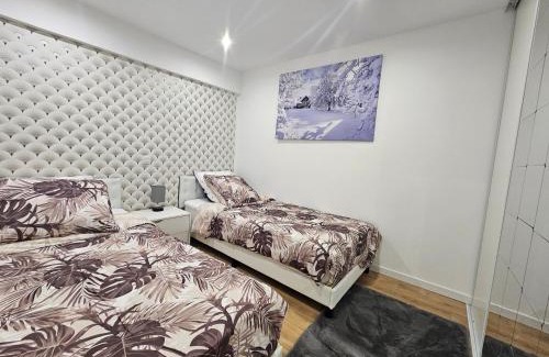 Conflans-Sainte-Honorine House | Au Mboa Appartement 2 Chambres au Coeur de Conflans