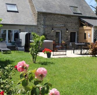 Pontorson House | Au Mont Chez Nous # Jacuzzi & Sauna #