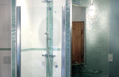 Bonlieu Bed & Breakfast | Au Moulin des Fées - Maison d'hôtes Cascades du Hérisson