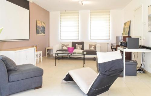 Walhain House | Au Number 4