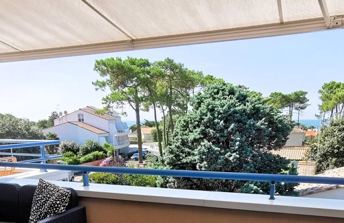 Chateau-d'Olonne Apartment | Au Paradis Sablais - Sea view
