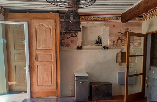 Saint-Paul-Trois-Chateaux House | Au Petit Château, village house in Saint-Paul-Trois-Châteaux