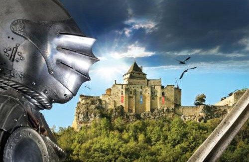 Castelnaud-la-Chapelle House | Au Pied du CHÂTEAU - 5 à 11 personnes - Baignade-canoë-piste cyclable à 100 m