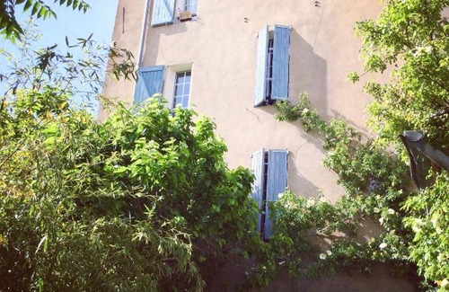 Tavernes House | Au Puits de la Fontaine