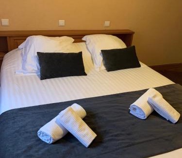 Lorris Hotel | Au Sauvage